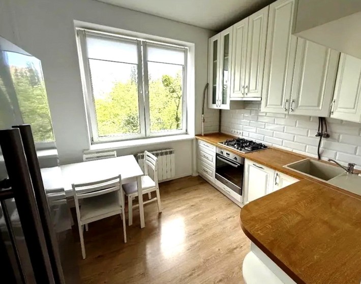 Продаж 2к квартири за адресою вул. Олекси Тихого (Виборзька), 38/19 - фото 1