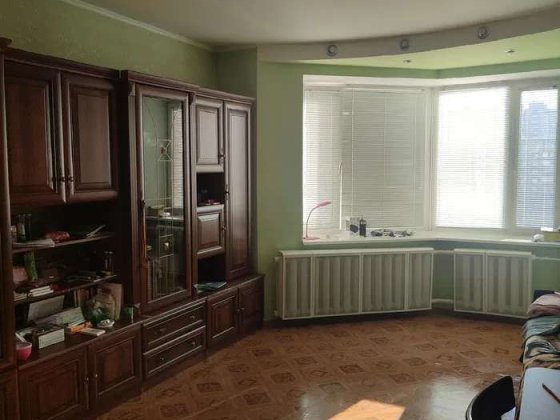 Продаж 1-к квартири вул. Академіка Єфремова 19а Київ