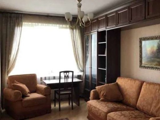 Продаж 3-к квартири вул. М.Омеляновича-Павленка 13 Киев