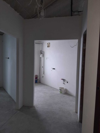 Квартира з ремонтом в новому будинку. - фото 1