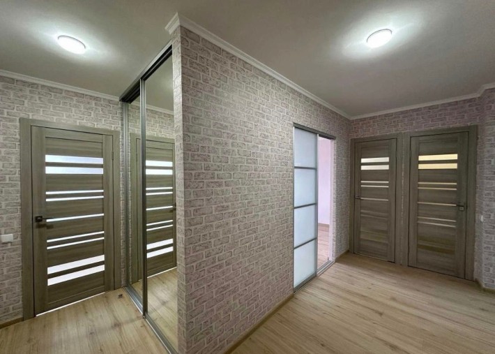 ВІД ВЛАСНИКА!Продаж великогабаритної квартири,2кім,вул Дунайська - фото 1