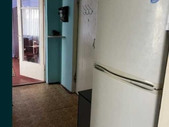 Затишна 1-кімн. на Черемушках, середній поверх. Кам'янське