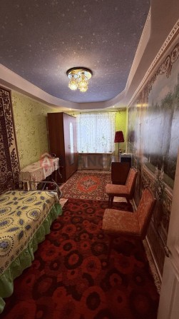 Простора 4-к квартира з меблями - фото 1