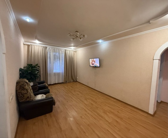 3-кімнатна пр.Свободи 95 вокзал по сертифікату - фото 1