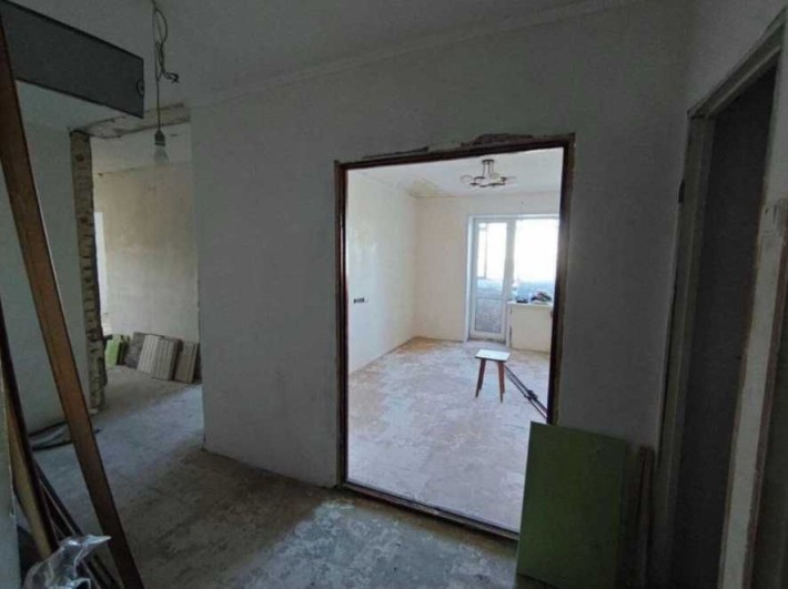 Продам 3-комн. квартиру на 4-м этаже в кирпичном доме, Левый берег, 2м - фото 1