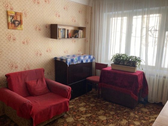 Продам 2к.квартиру Михайла Грушевського Каменское