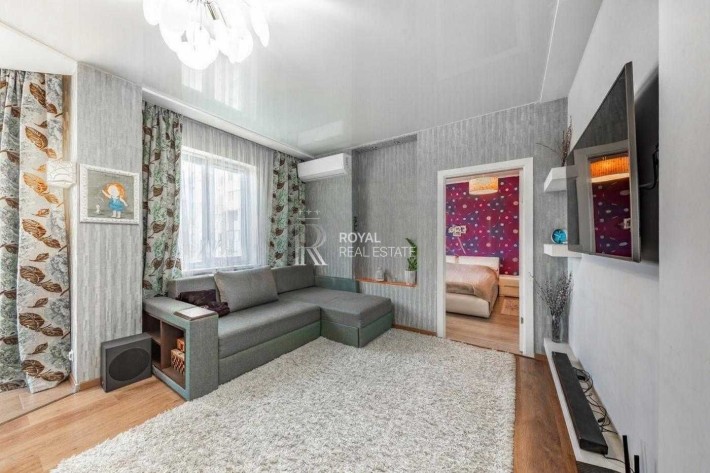 Продаж квартири з ремонтом Київська область Центр Вишгород пр.Шевченка - фото 1