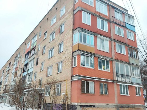 2-к квартира з газом у теплому цегляному будинку. м. Вишгород Вишгород