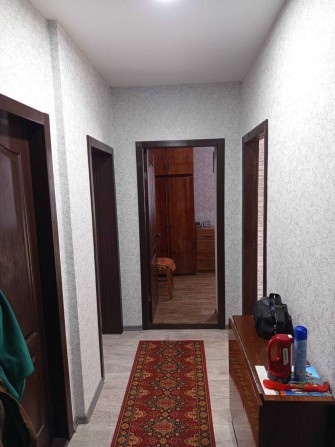 Продам 3-х кімнатну  квартиру - фото 1