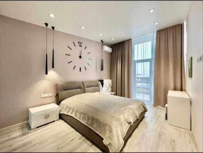 БЕЗ КОМІСІЇ, пентхаус з РЕМОНТОМ, заходь і живи, Скртифікат ТАК - фото 1