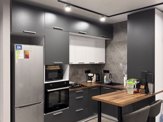 Квартира з Терасою Зарядка для електрокара Ремонт Меблі Техніка Гостомель