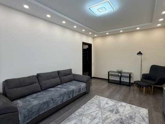 Продаж 3 кім. 4 мкрн. Лівий берег Каменское