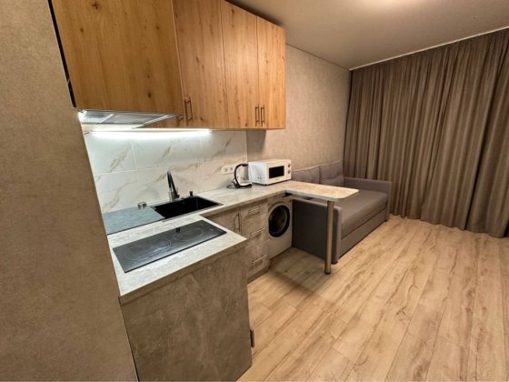 Однокімнатна з новий ремонтом Гостомель