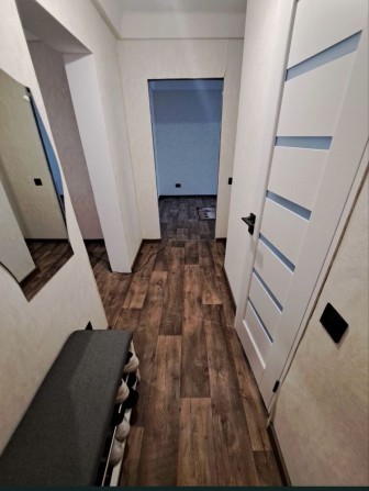 Продам 3 х ком  квартиру  Правый берег - фото 1