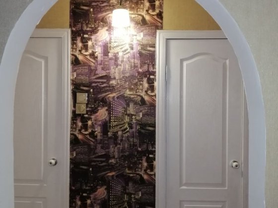 Продам 3ком.квартиру. В центральной части Левобережного  массива. 5 эт Кам'янське