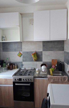 Продам  2 х ком. Квартиру. Черемушки. - фото 1