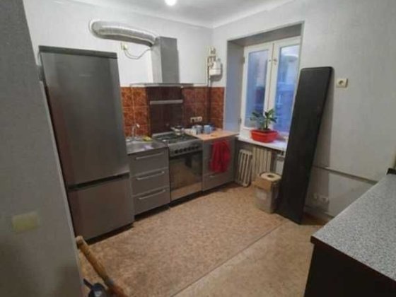 Продам 1 комн. квартиру на Днепрострое. Сертификат Каменское