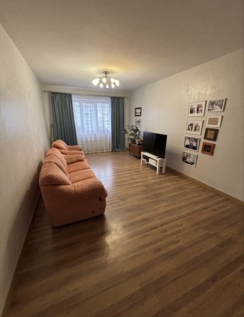 Продам 3-х комнатную квартиру Левый берег СЕРТИФИКАТ - фото 1