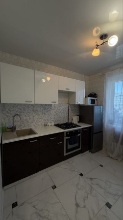 Продаж 1-кімнатна квартира ( лівий берег) - фото 1