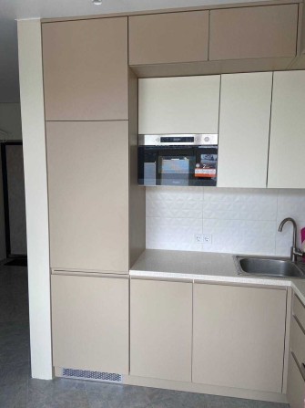 Дизайнерська 1-кімнатна з меблями  ЖК Авіатор Держпрограми - фото 1