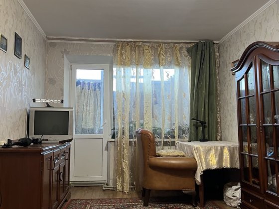 3к квартира з зорошим косметичним ремонтом Гостомель