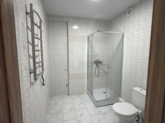 Продаж 1 к в Центрі Гостомеля з новим ремонтом! Сертифікат! Гостомель