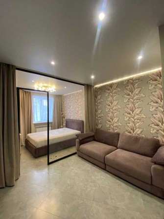 Євро 2к квартира з новим ремонтом в оточенні сосен!Мін оформлення! Газ - фото 1