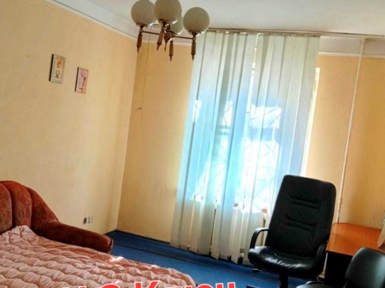 3х ком.в центре с отдельным  входом Чорноморськ