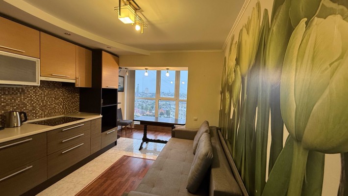 Продам однокімнатну квартиру м.Чорноморськ - фото 1