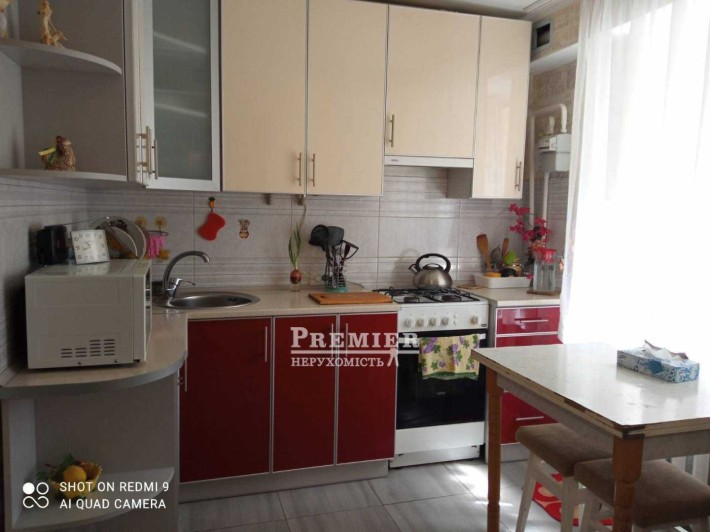 У продажу 2 кімн. квартира у м. Чорноморськ - фото 1