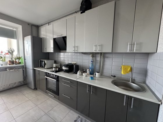 Однокімнатна з ремонтом та меблями. Сертифікат Гостомель