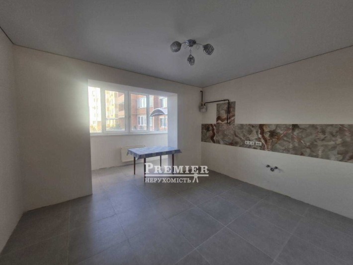 У продажу 1 кімн. квартира з новим ремонтом - фото 1