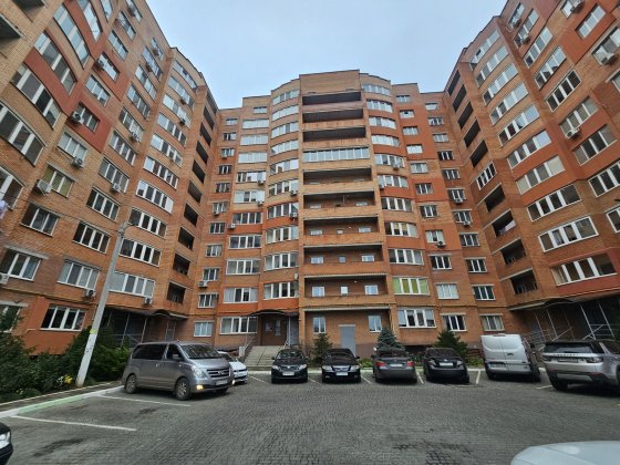 Продам пентхаус в новом кирпичном доме г. Черноморск. Чорноморськ