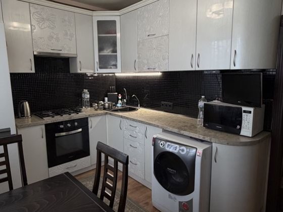 ПРОДАЖ 3-кімнатна квартира (правий берег) Каменское