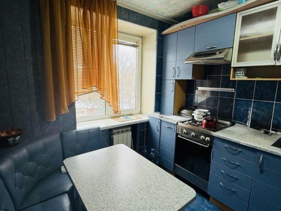 Продам 3-кімнатну квартиру Кам'янець-Подільський