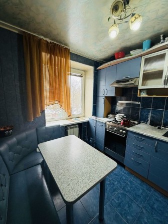 Продам 3-кімнатну квартиру - фото 1