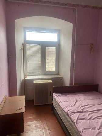 Продам 2 кімнатну квартиру - фото 1