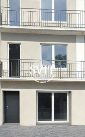 Продам двокімнатну квартиру центр - фото 1