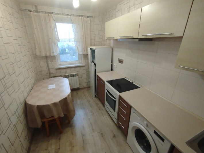 Продам 1 комнатную квартиру с капремонтом в престижном районе - фото 1