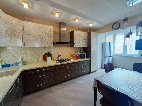 Продам 4к.квартиру АББО індивідуальне газове опалення Черноморск