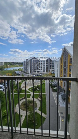 Продаж дворівневої квартири біля озера - фото 1