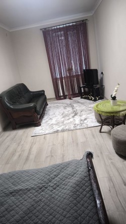 Продам квартиру в центрі міста - фото 1