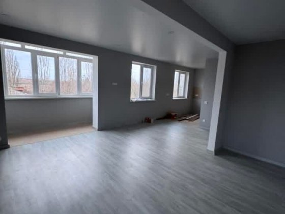 Двокімнатна квартира -студія Коростень