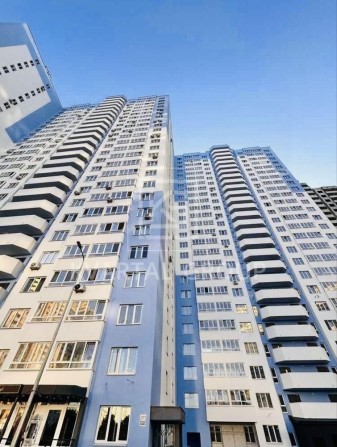 готова квартира, можна заходити на ремонт - фото 1