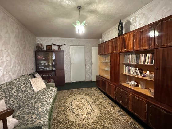 3х комнатная квартира с мебелью и техникой Марганец