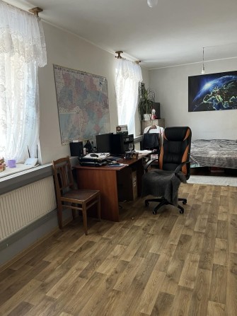 Продам 3-х комнатную квартиру в Мерефе - фото 1