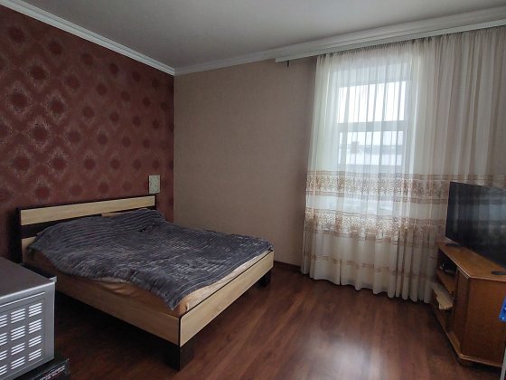 Продам 2-кімнатну квартиру. Вул.Дорошенка,12. Могилів-Подільський