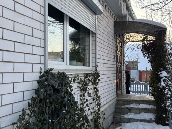 Продаж великої квартири в приватному будинку Нежин