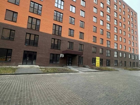 73м2 Продаж просторової 2-кімнатної квартири з великою кухнею в новобу Нетішин