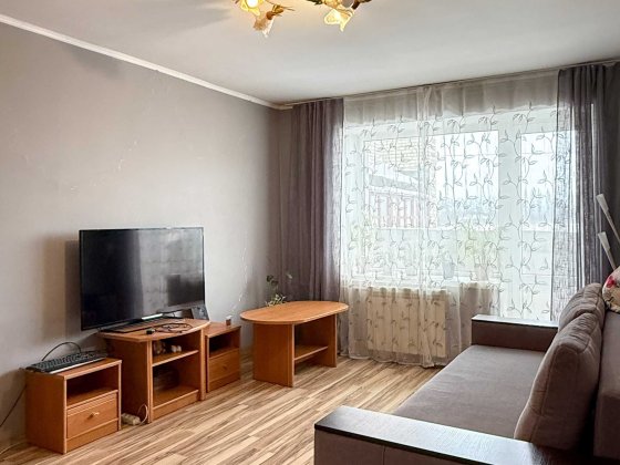 Продаж дворівневої квартири на 15-му мікрорайоні Нововолынск